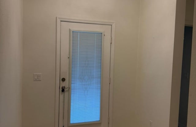 Beautiful 3/2 in St Cloud for rent Gallery 4