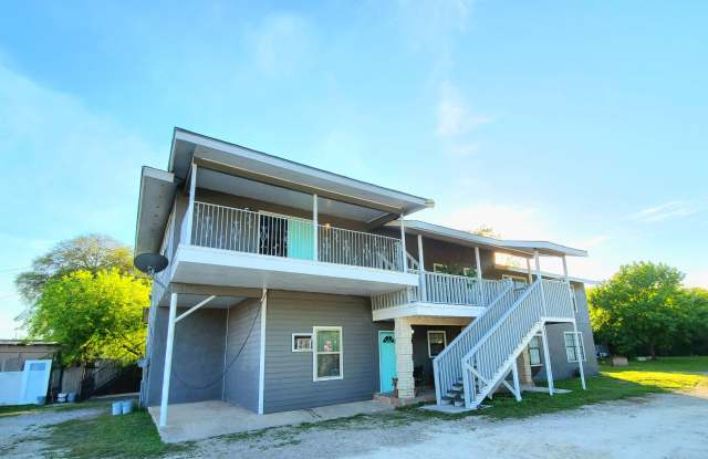 1327 Quintana Road photos photos
