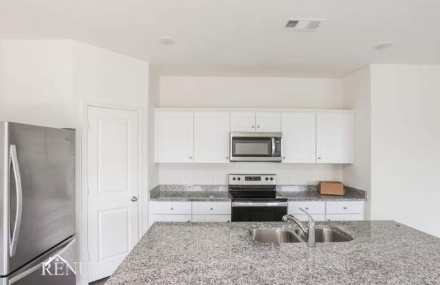 6016 Mojave Drive Gallery 3