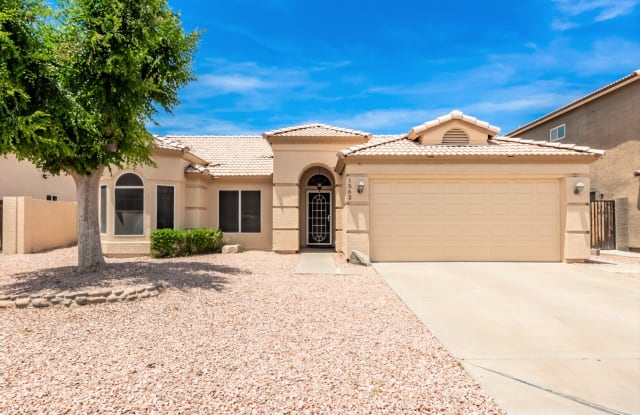 1562 S Monterey Street - 1562 South Monterey Street, Gilbert, AZ 85233
