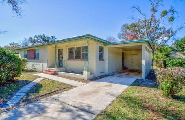4954 Bedford Forest Drive Gallery 4