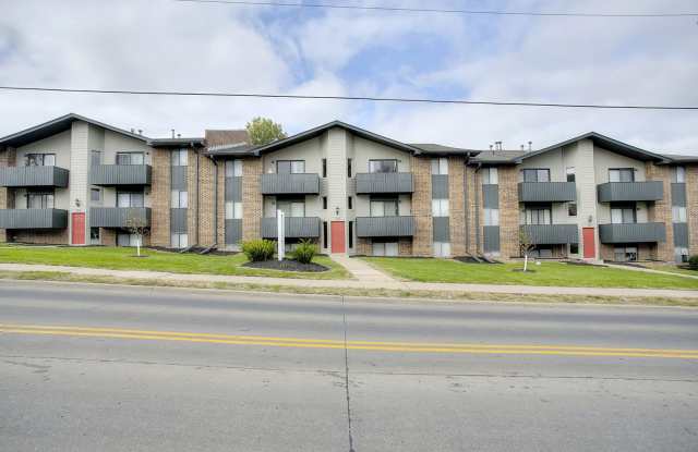 38th Place photos photos