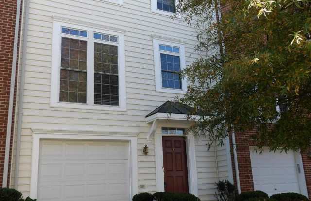 4142 FAIRFAX CENTER CREEK Drive - 4142 Fairfax Center Creek Drive, Fair Oaks, VA 22030