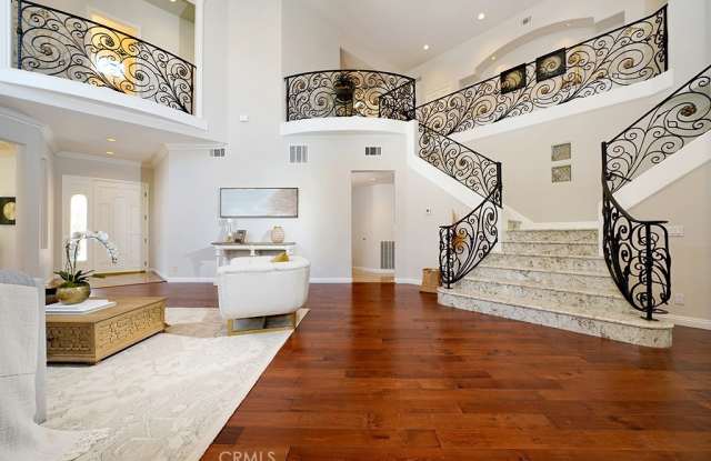 17 Gray Stone Way Gallery 4