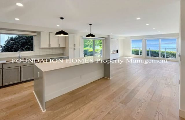 100 Barbaree Way photos photos