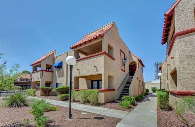 4330 Sanderling Circle photos photos