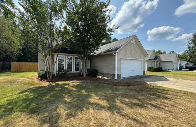 Nice 3/2 House in West Rome- $1,595 photos photos