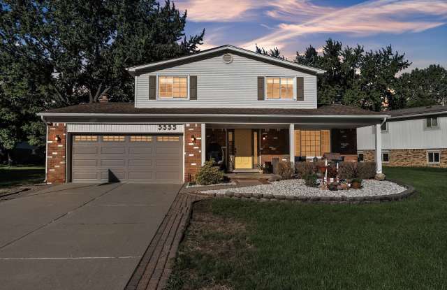 5555 Patterson Drive Gallery 1