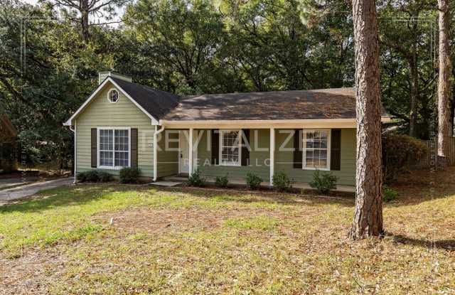 Sweet Cottage-esque 3-Bed 2-Bath in Daphne! - 103 Ivy Circle, Daphne, AL 36526