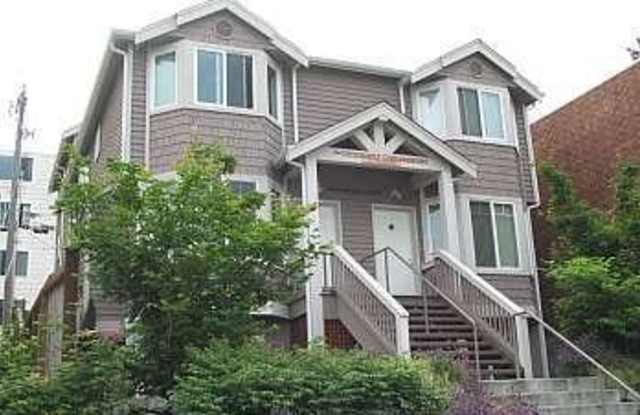 5626 University Way NE - A photos photos