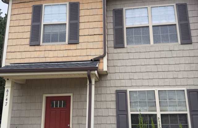 Charming 3-bedroom, 2.5-bathroom home in the heart of Raleigh photos photos