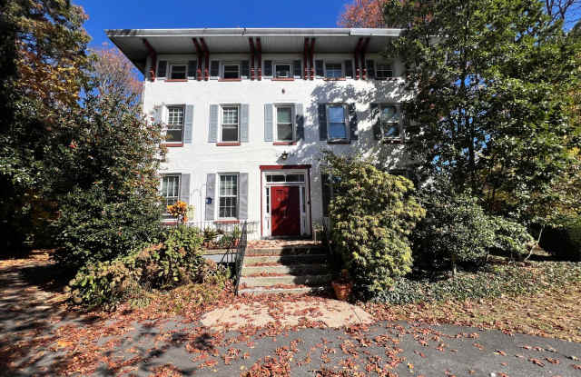 327 Meetinghouse Lane photos photos