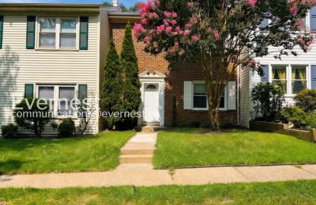 2955 Lexington Court Gallery 1