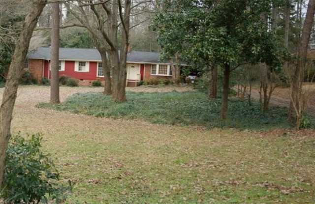 450 Hillcrest Drive SW - 450 S Hillcrest Dr SW, Marietta, GA 30064