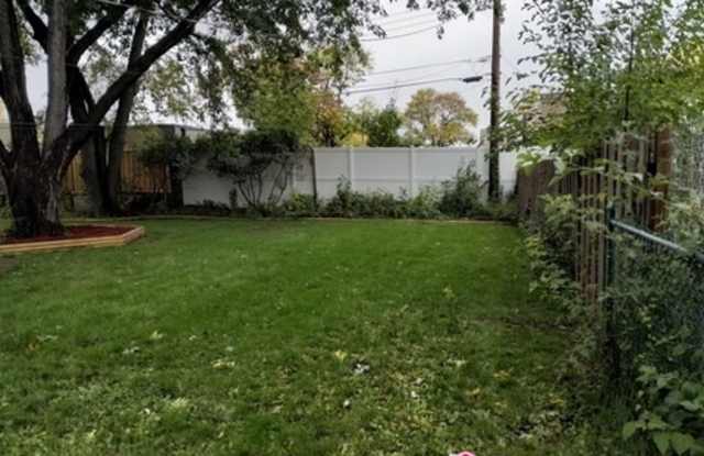 6616 Xerxes Avenue S Gallery 2