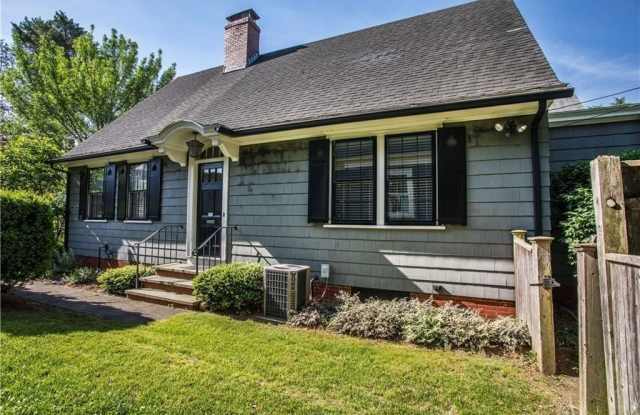 8 Moses Brown Street photos photos
