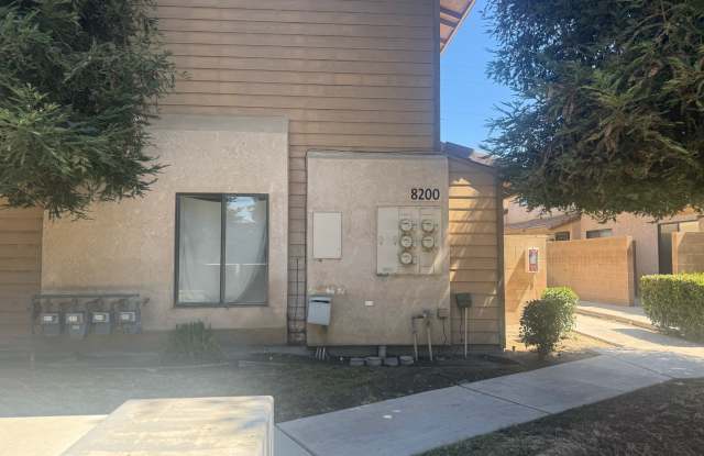 8200 Laborough Drive - B Gallery 1