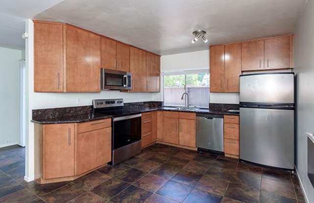 Amazing, Quiet University City Condo For Rent photos photos