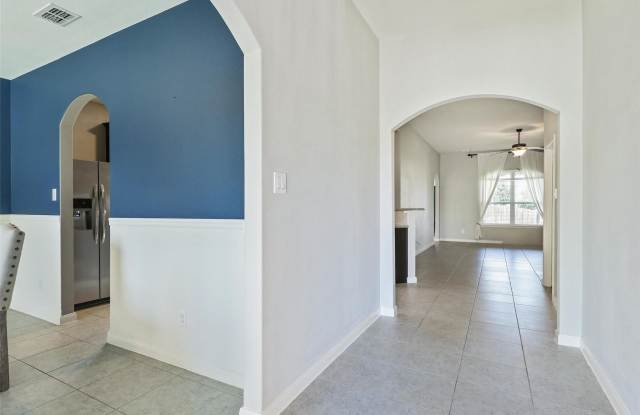 407 Winchester Drive Gallery 3