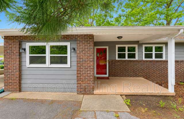 619 Tarpley Street photos photos