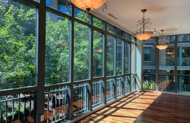 2425 L Street NW unit: 215 photos photos