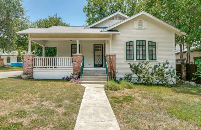 4-BEDROOM IN ALAMO HEIGHTS photos photos