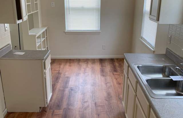1163 Packard Dr Gallery 2