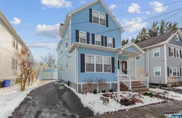 43 Howe Avenue 1 - 43 Howe Avenue, Montclair, NJ 07042