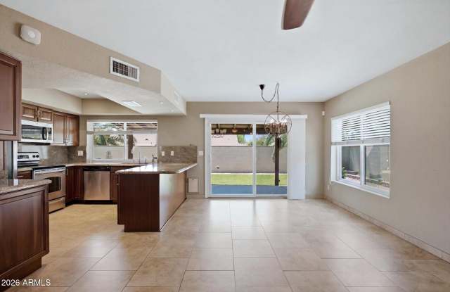 6259 E Acoma Drive Gallery 2
