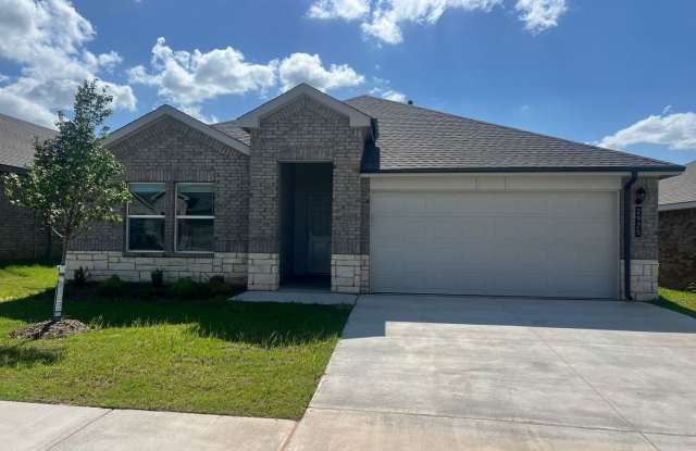 Beautiful Brand New 4 Bedroom in Mustang School District photos photos