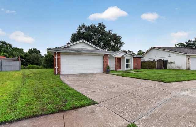 Spacious 3-Bedroom, 2-Bath Home with Large Screened Lanai in Brandon! Gallery 4