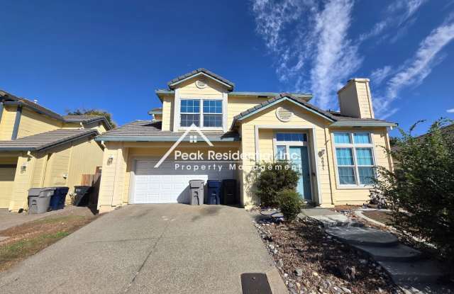 Elk Grove Area 3bd/2.5ba Home with 2 Car Garage - 6831 Hampton Cove Way, Sacramento, CA 95823