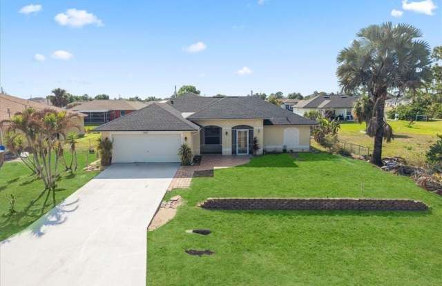 1019 Angelo Avenue photos photos