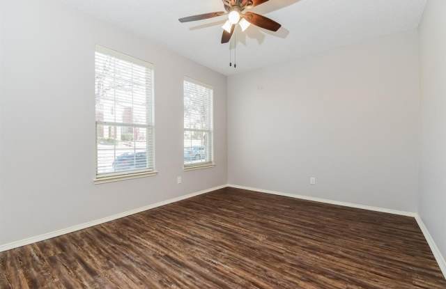 2911 Tangleglen Drive Gallery 3