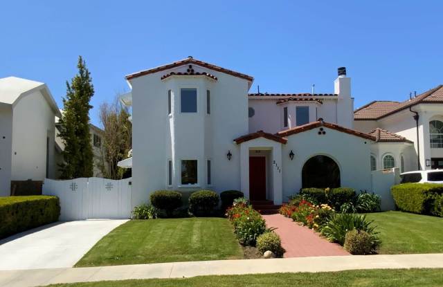 Classic LA Home Near Century City photos photos Classic LA Home Near Century City photos photos