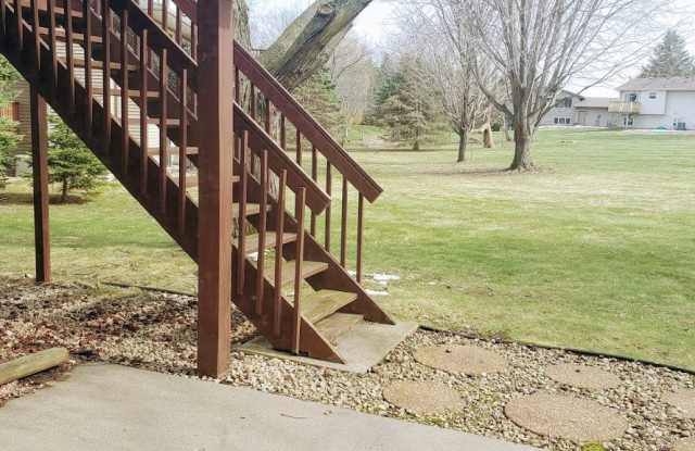 4552 Horizon Cir Gallery 2