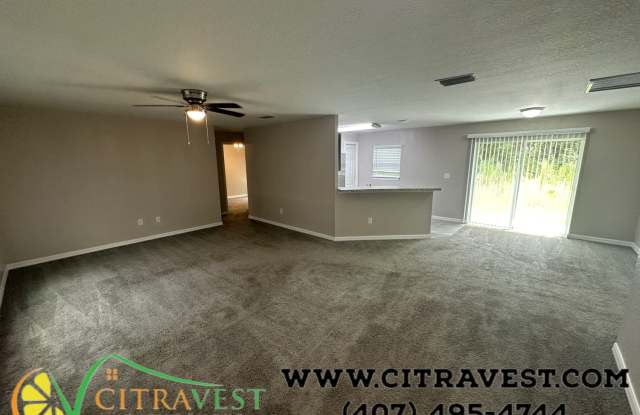 8461 N Janeaux Dr Gallery 3
