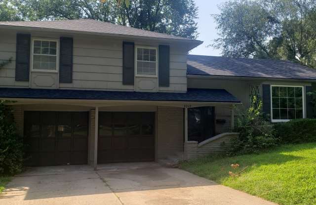 Overland Park Beauty - 9242 Mackey Street, Overland Park, KS 66212