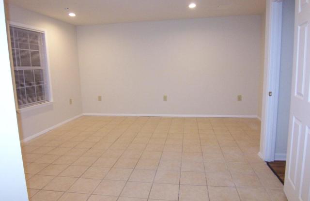2450 BEAVER CROSSING ROAD Gallery 3