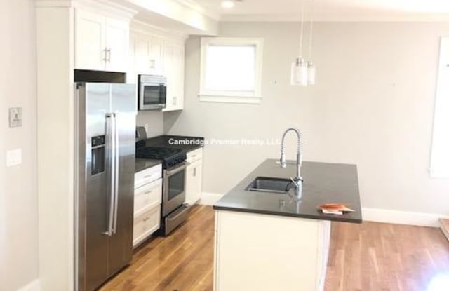 16 Linden Ave. - 16 Linden Avenue, Somerville, MA 02143