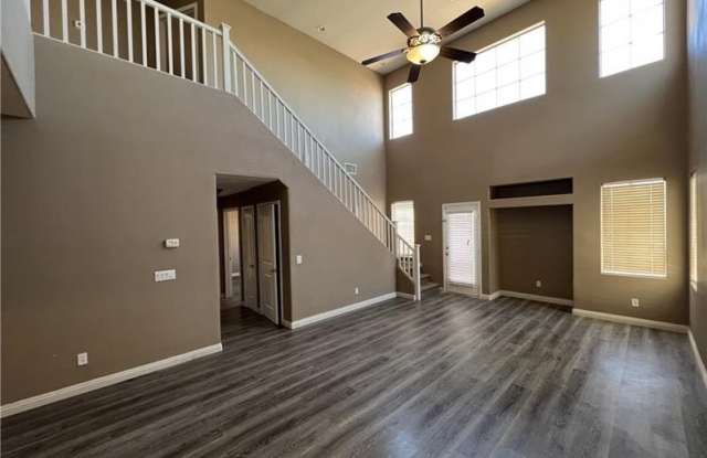 9716 Skiers Chalet Court Gallery 4