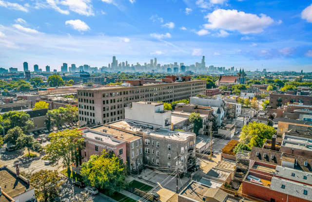 1401 W Altgeld Gallery 2