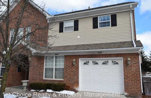 8249 West Annsbury Circle Gallery 2