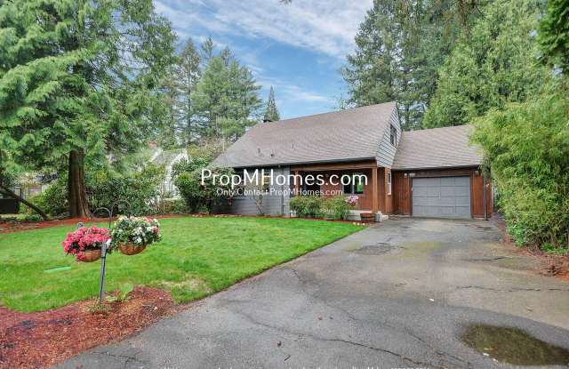 Charming Updated First Addition Cottage! - 1097 C Avenue, Lake Oswego, OR 97034