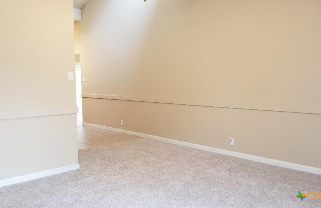 19 Sunflower Circle Gallery 2