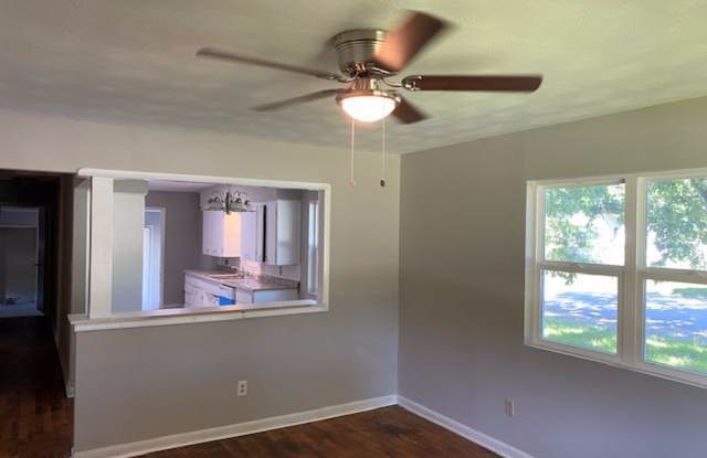 2933 E Bennett Gallery 3