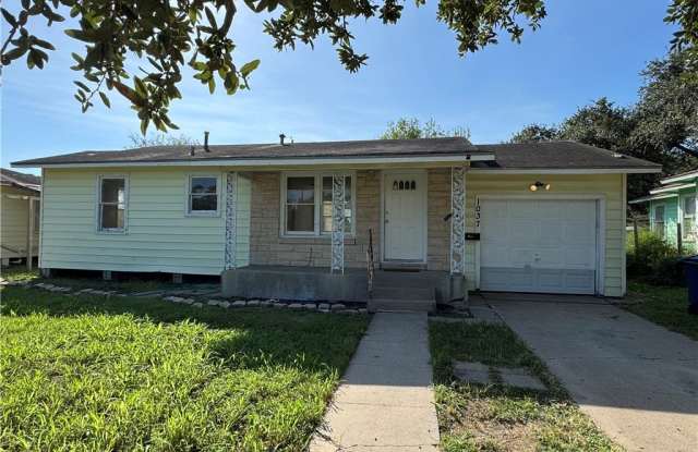 1037 Catalina Place photos photos