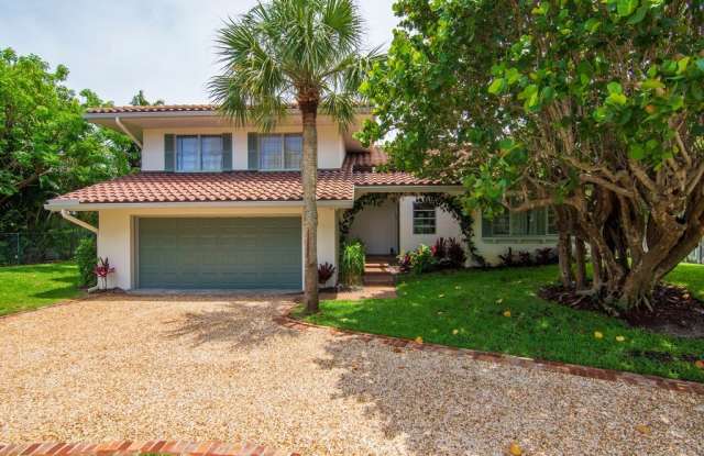 1445 Treasure Cove Lane photos photos