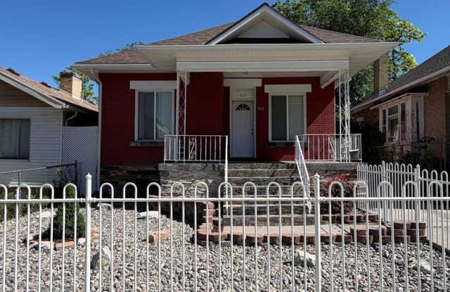 HALF OFF THE FIRST MONTH OF RENT!!!! Gallery 3
