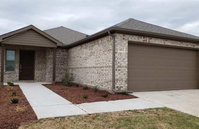 1412 Brindle Drive Gallery 3